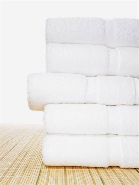 Hydrogen peroxide secrets and the sun for your white towels 