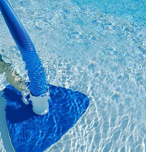 Hacienda Heights pool cleaning in Los Angeles 