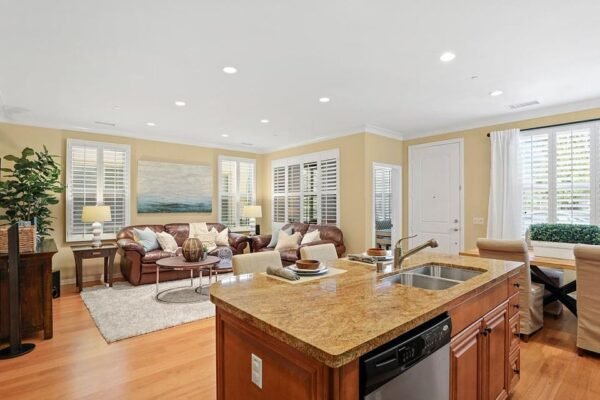 HOUSE CLEANING IRVINE